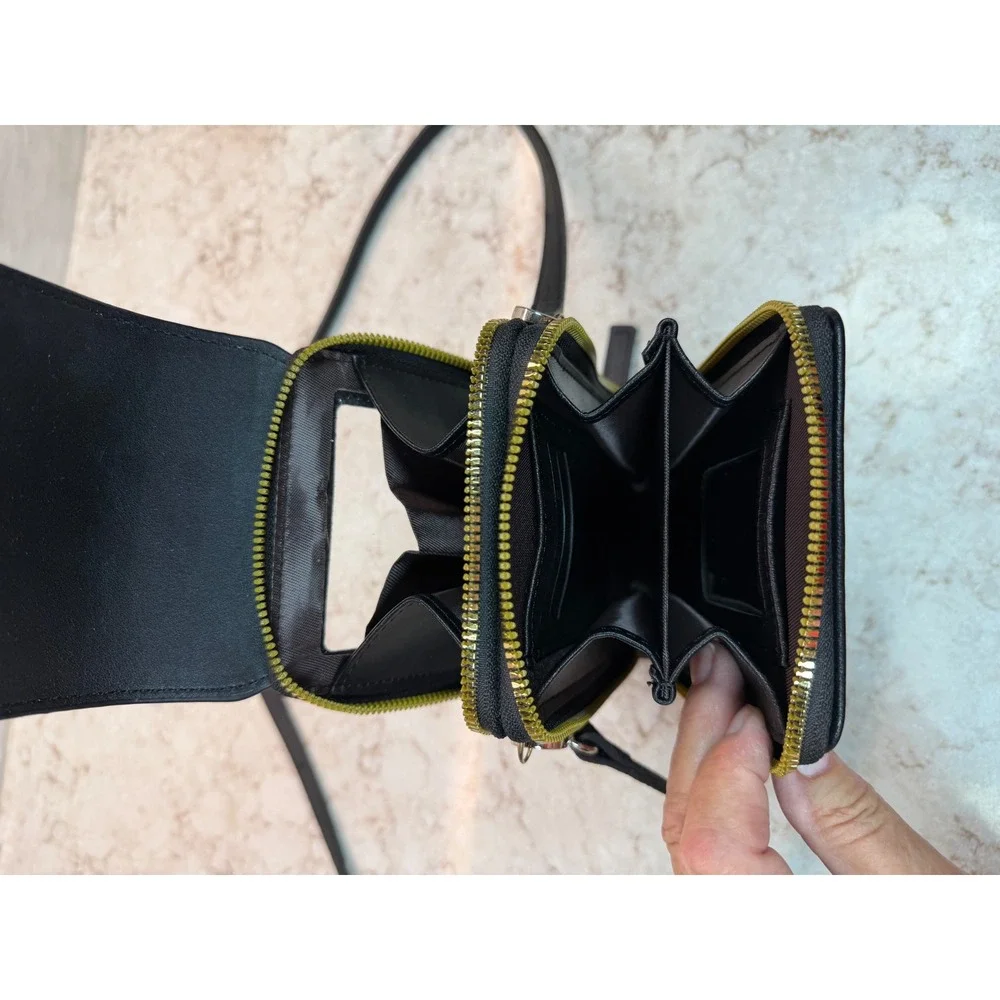 Forever‎ Young Black Crossbody Phone Bag Wallet Double Zip Gold Hardware Korea